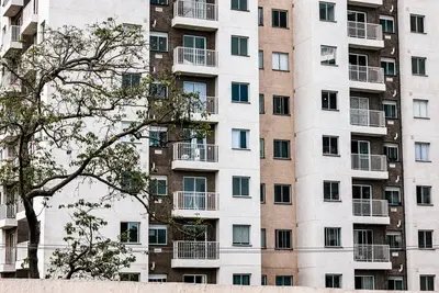 Aval para rentar: qué es y 5 alternativas si no tienes fiador - Inmobiliaria32