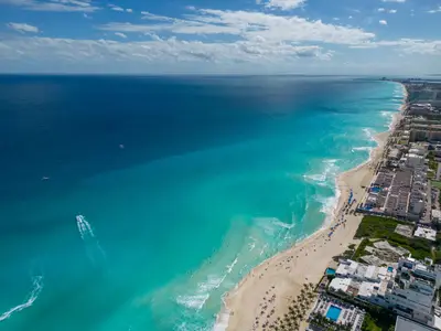 Cancún vs Tulum: dónde invertir en 2026 - Inmobiliaria32
