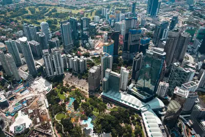 Plusvalía Inmobiliaria: Qué la Aumenta y Cómo Elegir una Zona que Suba de Valor - Inmobiliaria32