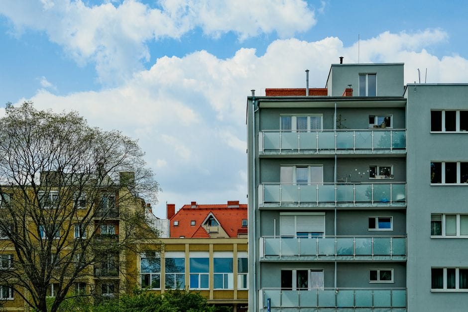 ¿Rentar o Comprar en 2026? Análisis, la Regla del 5% y Cuándo Conviene Cada Uno - Inmobiliaria32